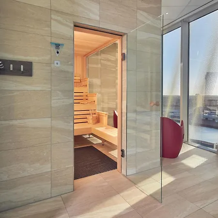 Ξενοδοχείο Inntel Marina 4*