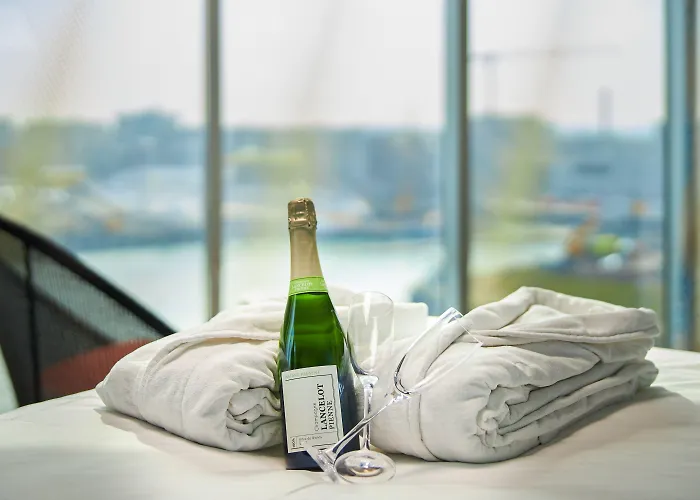 Inntel Marina 4* لاهاي