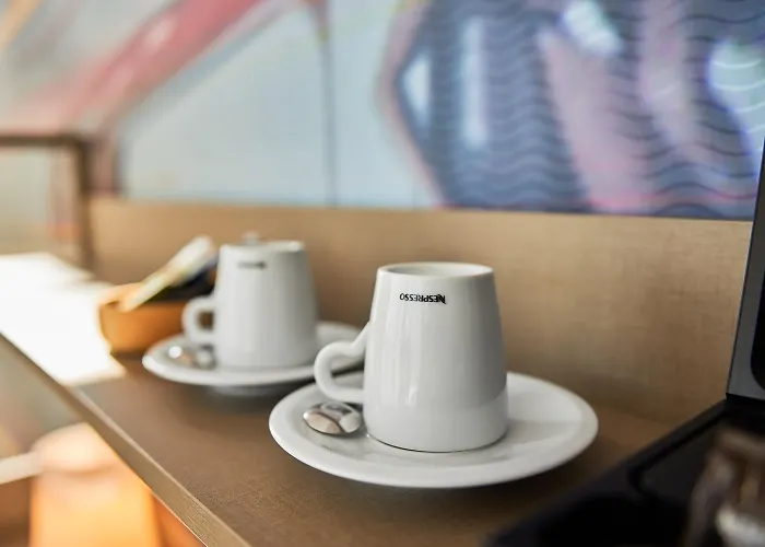 Inntel Marina لاهاي